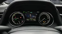 2022 Toyota Camry 2.5 XLE Hybrid, серый — фото 8