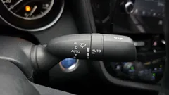 2022 Toyota Camry 2.5 XLE Hybrid, серый — фото 18