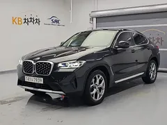 2023 BMW X4 xDrive20i xLine, серый — фото 2