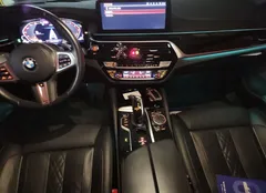2023 BMW 5-Series 530i xDrive M Sport Package — фото 7
