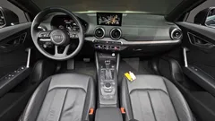 2023 Audi Q2 35 TDI Premium, серый — фото 7