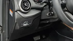 2023 Audi Q2 35 TDI Premium, серый — фото 17