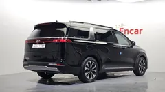 2023 Kia Carnival Diesel 7-Seater Noblesse — фото 2