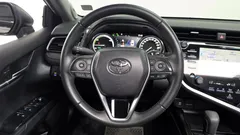 2021 Toyota Camry 2.5 XLE Hybrid, коричневый — фото 18