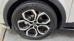 2023 Renault Samsung XM3 1.3 TCe RE Signature — фото 5
