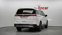 2023 Kia Carnival Diesel 9-Seater Noblesse — фото 4
