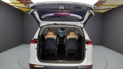 2023 Kia Carnival Diesel 9-Seater Noblesse — фото 20
