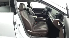 2023 Hyundai Grandeur Exclusive — фото 12