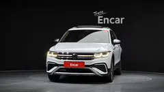 2023 Volkswagen Tiguan 2.0 TSI Prestige — фото 3