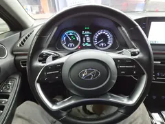2023 Hyundai Sonata Premium Plus — фото 10