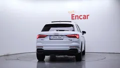 2023 Audi Q3 35 TDI Quattro Premium — фото 4