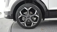 2022 Kia Niro Signature, белый — фото 5