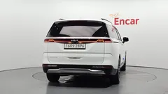 2023 Kia Carnival Diesel 7-Seater Noblesse — фото 4