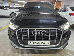 2022 Audi Q7 45 TDI Quattro Premium — фото 3