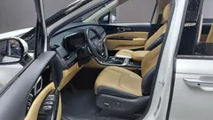 2023 Kia Carnival Diesel 9-Seater Noblesse — фото 10