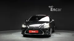 2024 Lexus ES Executive — фото 3