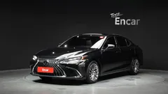 2024 Lexus ES Executive — фото 12
