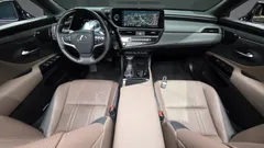 2024 Lexus ES Executive — фото 14