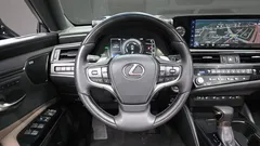 2024 Lexus ES Executive — фото 16