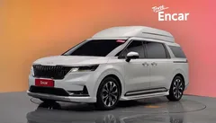 2022 Kia Carnival Diesel 9-Seater Hi-Limousine — фото 1