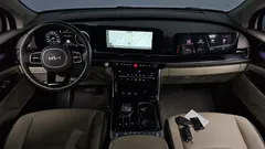 2022 Kia Carnival Diesel 9-Seater Hi-Limousine — фото 14