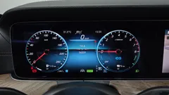 2022 Mercedes-Benz E-Class E300e 4MATIC Exclusive — фото 8