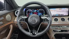 2022 Mercedes-Benz E-Class E300e 4MATIC Exclusive — фото 13