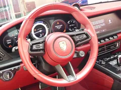 2022 Porsche 911 Carrera 4 GTS Cabriolet — фото 17