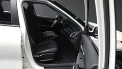 2024 Kia Seltos Gasoline 2.0 2WD, белый — фото 11