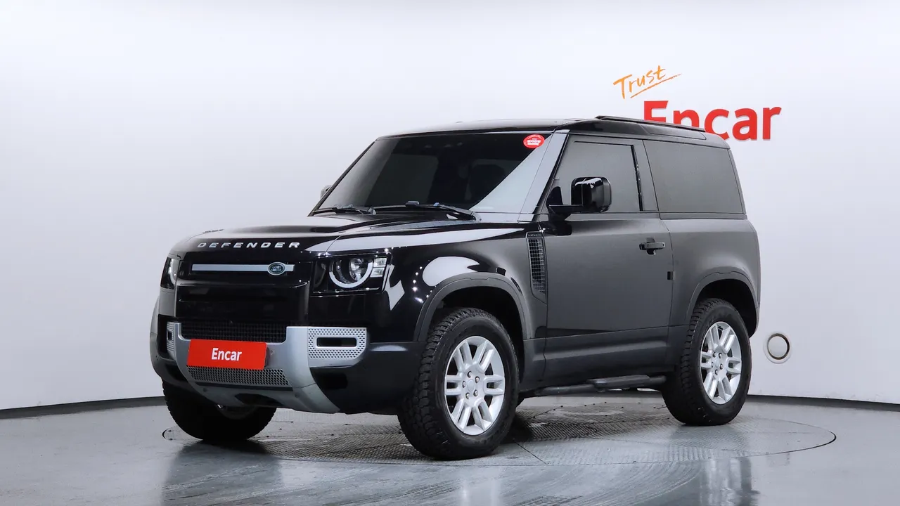 2022 Land Rover Defender 90 D250 S