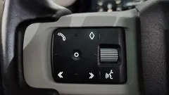 2022 Land Rover Defender 90 D250 S — фото 18