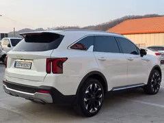 2024 Kia Sorento Gasoline 2.5T 2WD — фото 3