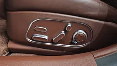 2023 Genesis G90 Gasoline 3.5 Turbo e-S/C AWD — фото 19