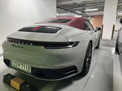 2022 Porsche 911 Carrera 4 Cabriolet — фото 6