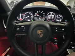 2022 Porsche 911 Carrera 4 Cabriolet — фото 8