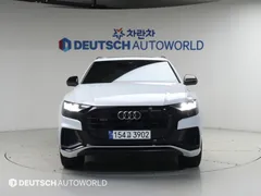 2023 Audi Q8 55 TFSI Quattro Premium — фото 3