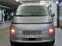 2022 Hyundai Staria Cargo 3-Seater — фото 2