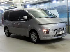 2022 Hyundai Staria Cargo 3-Seater — фото 13