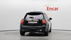 2023 Mini Cooper 5Door Resolute Edition — фото 4