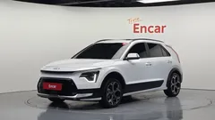 2022 Kia Niro Signature — фото 1