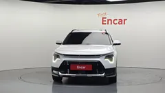 2022 Kia Niro Signature — фото 3
