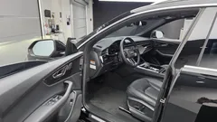 2023 Audi Q8 45 TDI Quattro Premium — фото 10