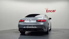 2021 Mercedes-Benz S-Class S63 AMG 4MATIC+ Coupe, серебристый — фото 4