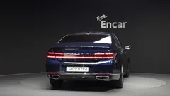 2021 Genesis G90 3.8 AWD, синий — фото 4