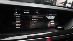 2021 Genesis G90 3.8 AWD, синий — фото 16