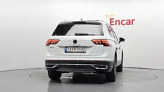 2023 Volkswagen Tiguan 2.0 TSI Prestige — фото 4