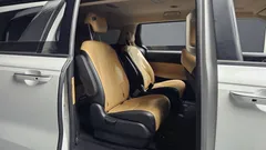 2023 Kia Carnival Diesel 9-Seater Prestige — фото 11
