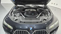 2023 BMW 7-Series 740i sDrive M Sport — фото 6
