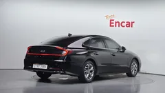 2022 Hyundai Sonata 2.0 — фото 2