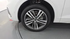 2023 Audi Q5 45 TFSI Quattro Premium — фото 5